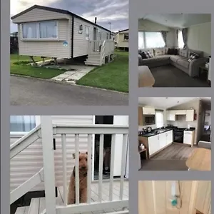 Thornwick Bay Flambrough Fabulous 4 Berth Caravan - Dog Friendly -fees Apply Holiday home
